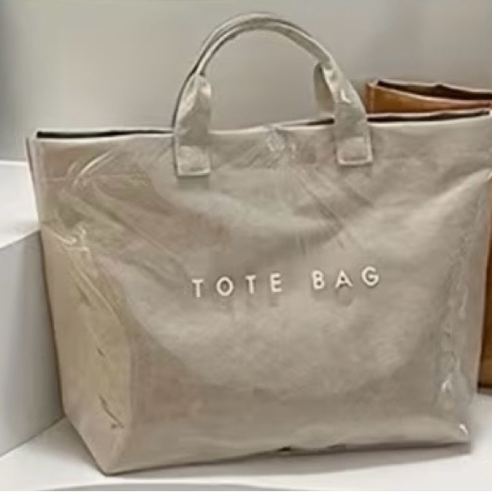 Brand New Elegant Cream Tote Bag~ 11.42 inch height & 13.39inch length - Picture 2 of 3
